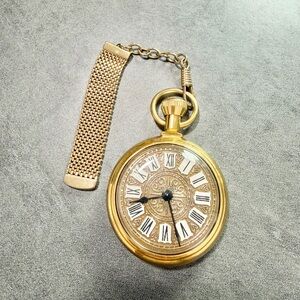 Vintage 1970’s Men’s WESTCLOX Gold Tone Pocket Watch with Chain - Roman Numerals